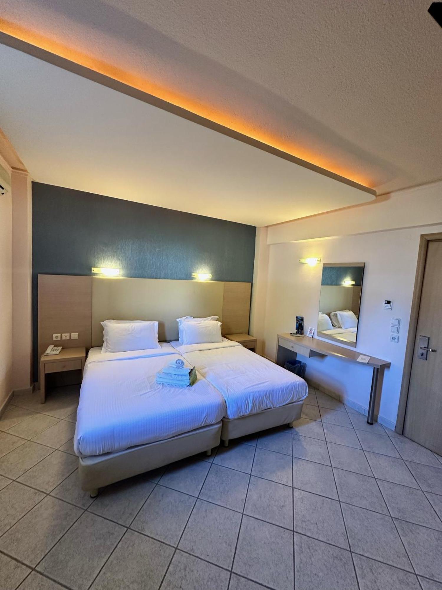 Tselikas Hotel Козані Номер фото