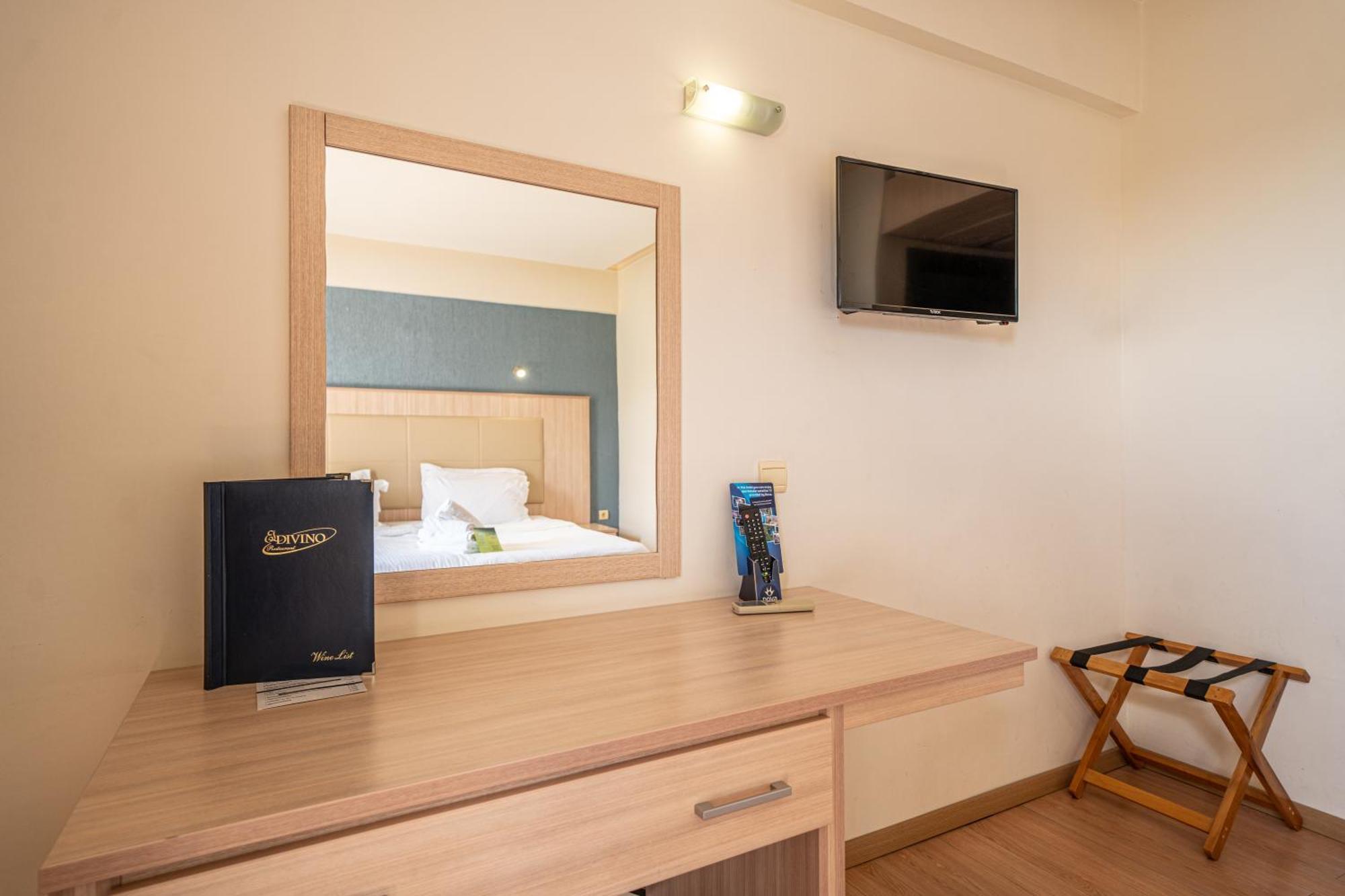 Tselikas Hotel Козані Номер фото